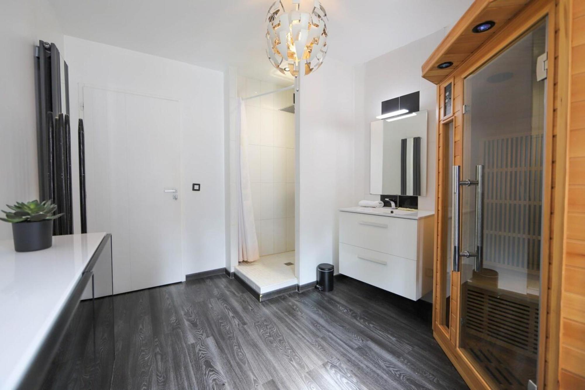2 Bd Apartment With Sauna In The Center Of Annecy Ngoại thất bức ảnh