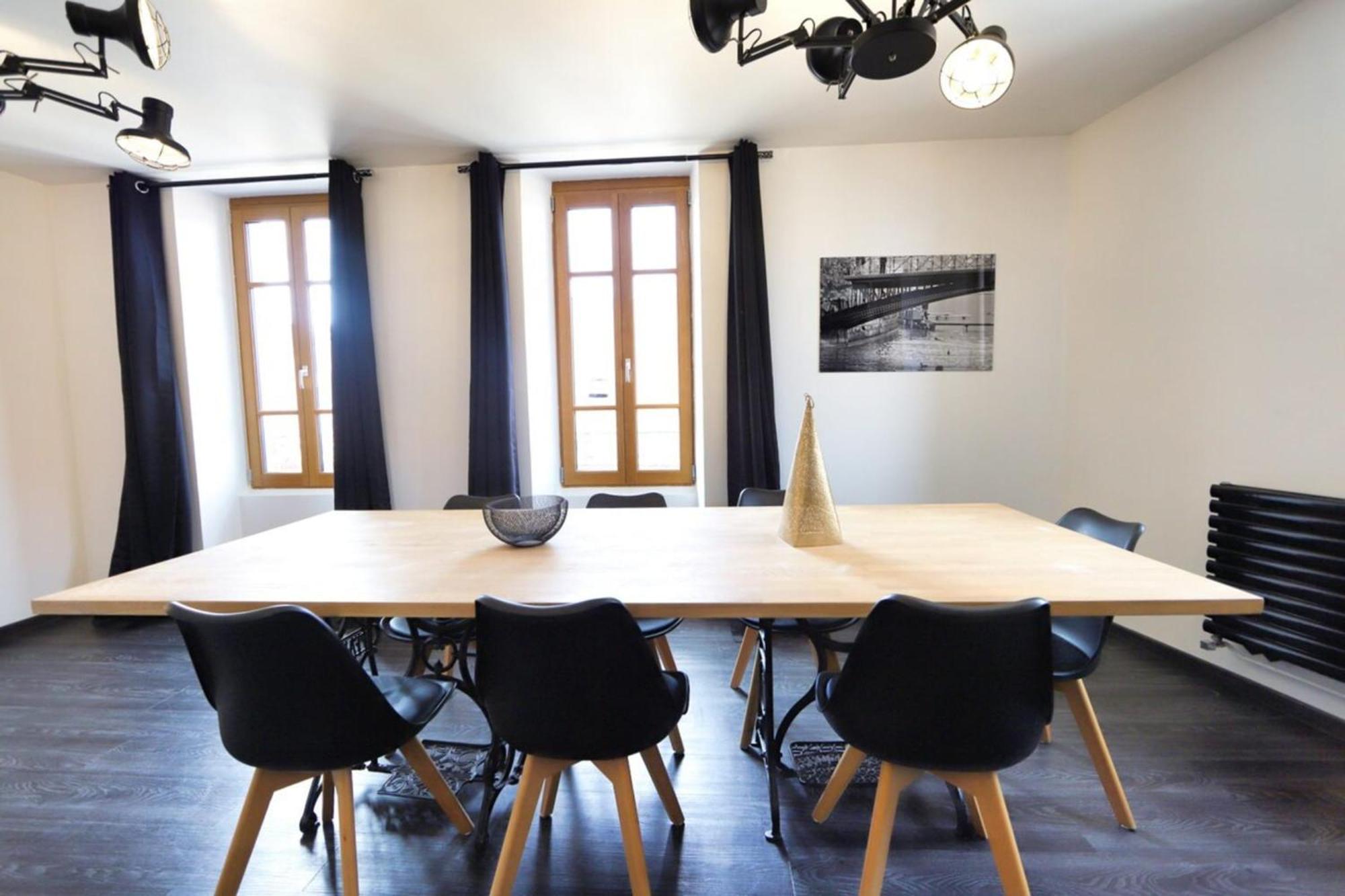 2 Bd Apartment With Sauna In The Center Of Annecy Ngoại thất bức ảnh