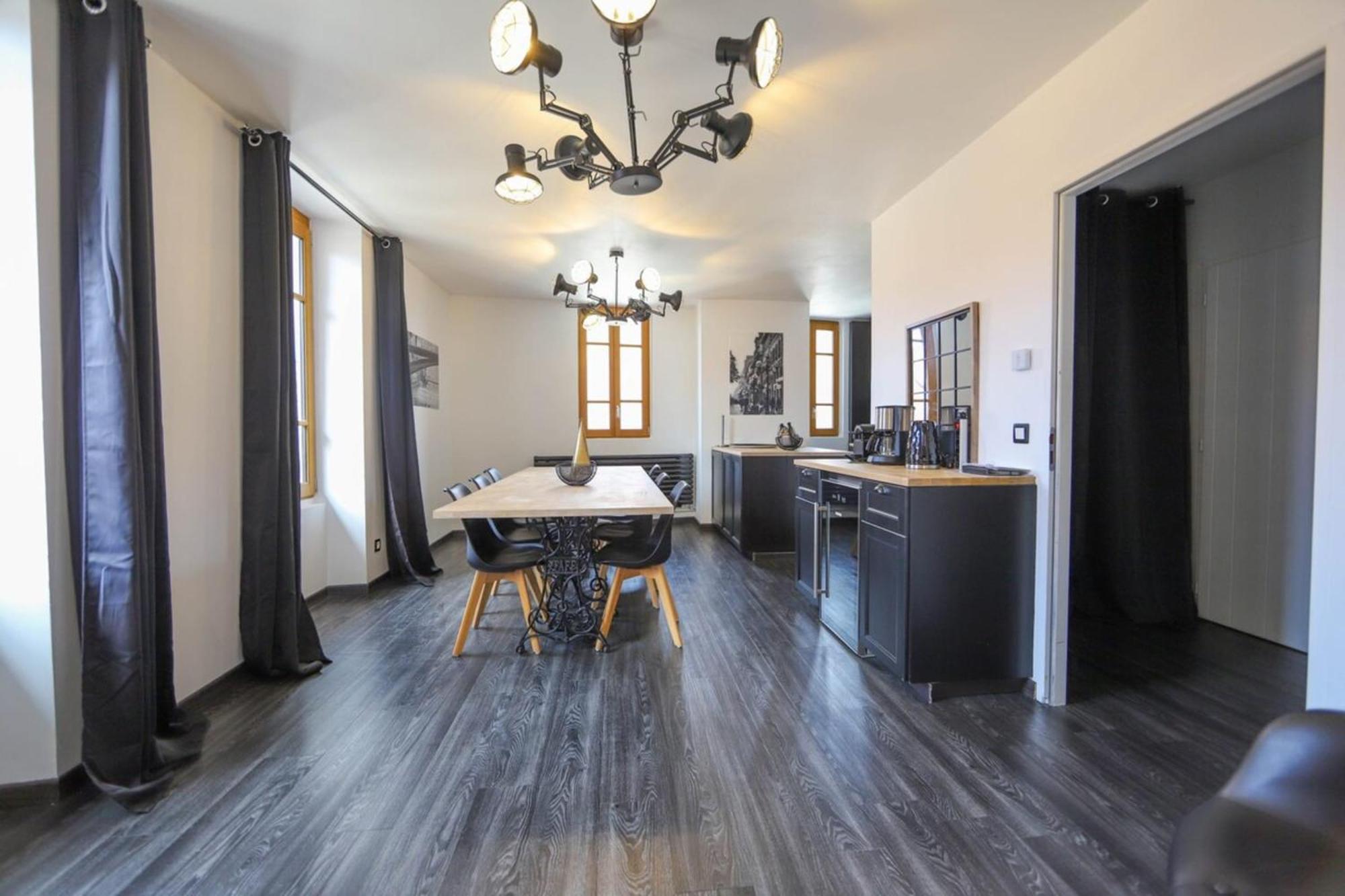 2 Bd Apartment With Sauna In The Center Of Annecy Ngoại thất bức ảnh